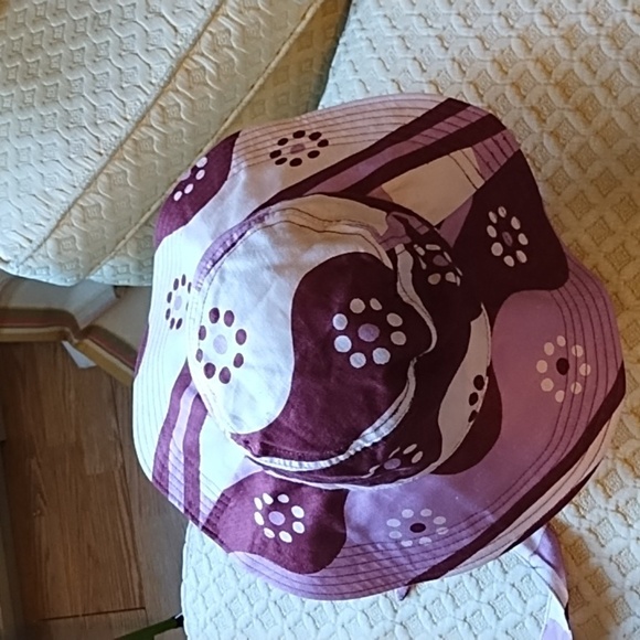 Madewell Lantern Bucket Hat In Geodaiay Batik - Picture 3 of 6